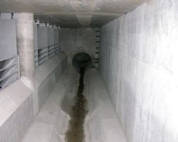 Regenueberlaufbecken